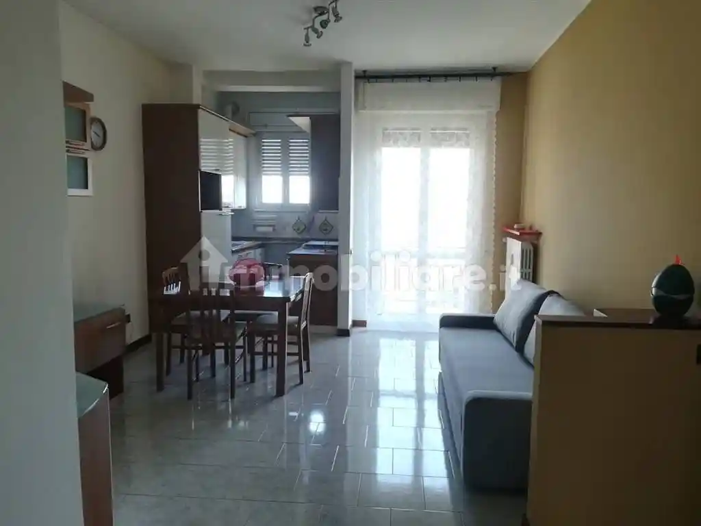 Appartamento in affitto a Ancona