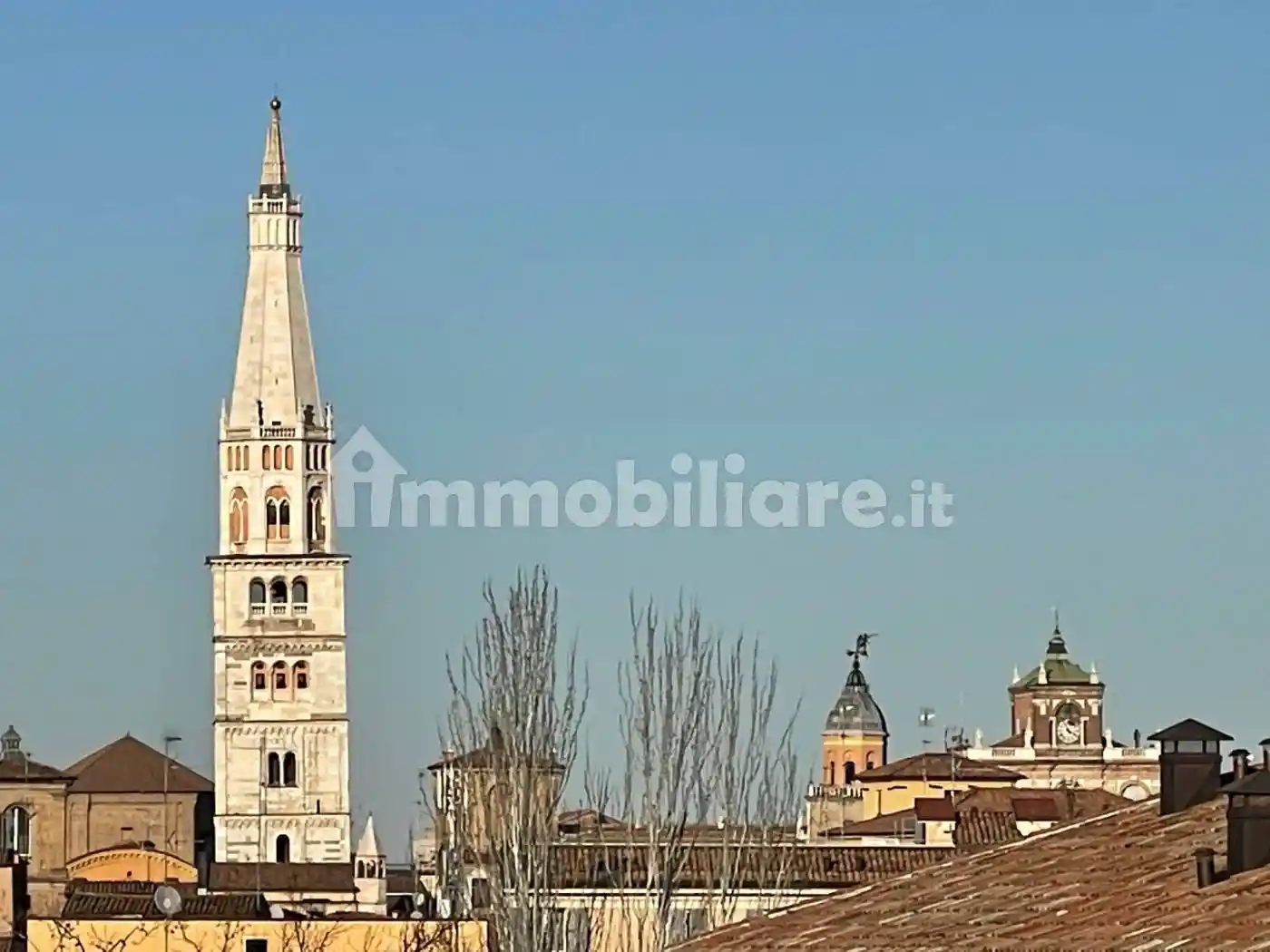 Appartamento in vendita a Modena