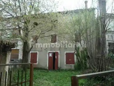 Appartamento in vendita a Follina