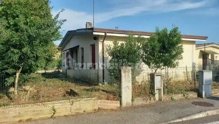 Casa indipendente in vendita a Salgareda