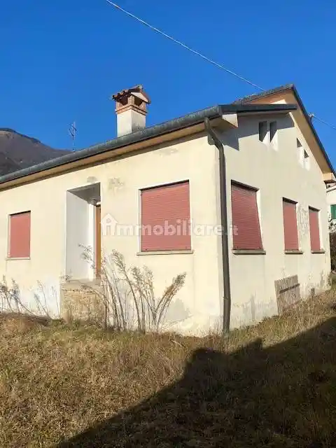 Casa indipendente in vendita a Follina