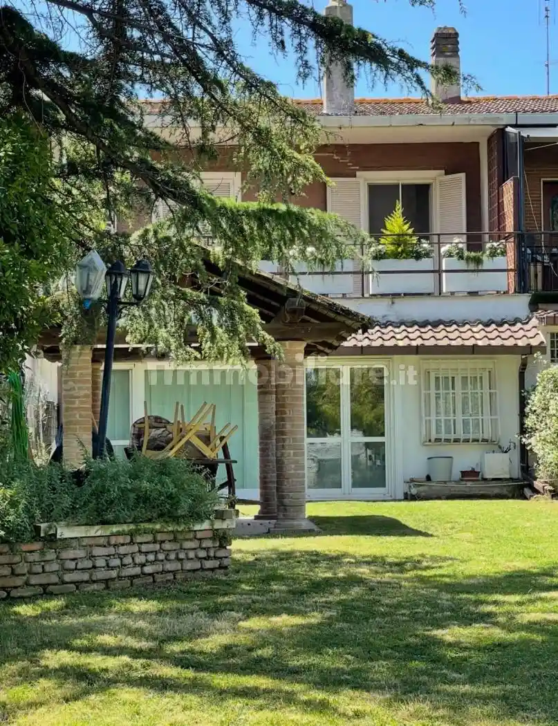 Villetta a schiera in vendita a Roma