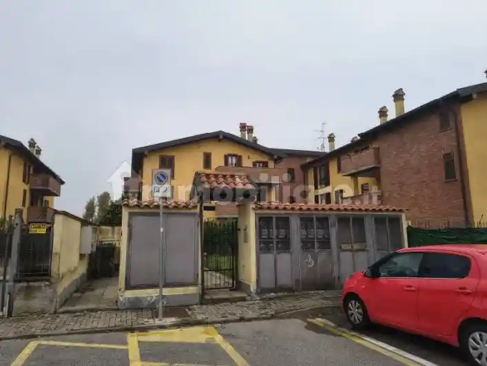 Appartamento in vendita a Certosa di Pavia