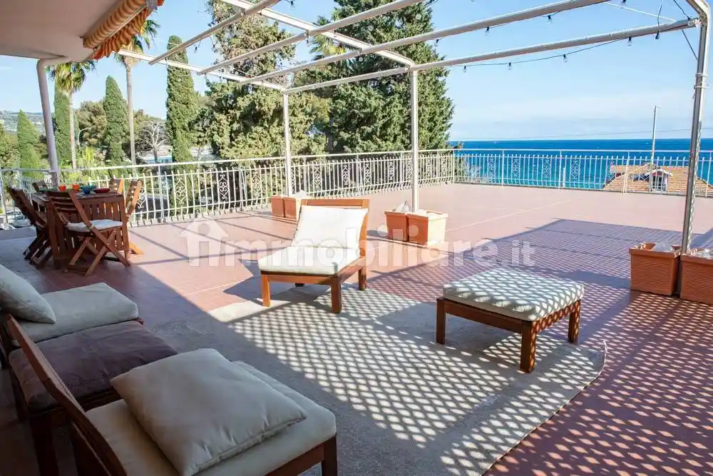 Appartamento in vendita a Sanremo