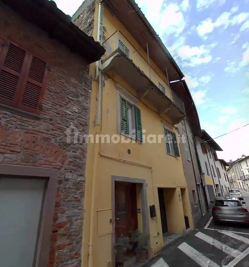 Appartamento in vendita a Pontida