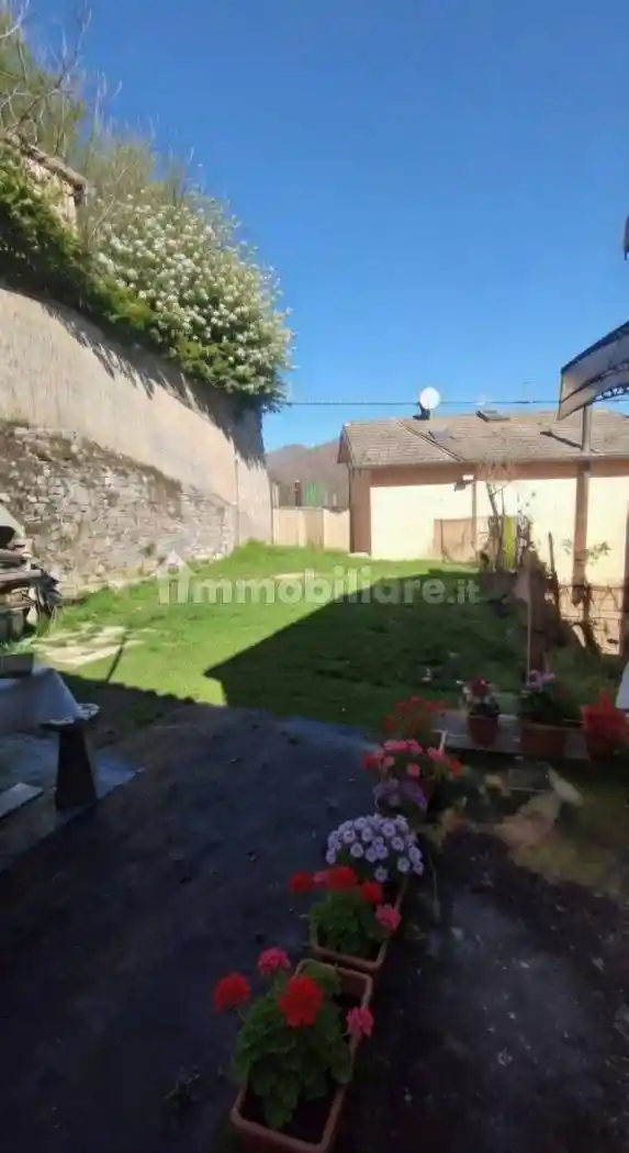 Appartamento in vendita a Sellano