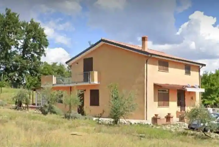 Villa in vendita a Castelvetere sul Calore