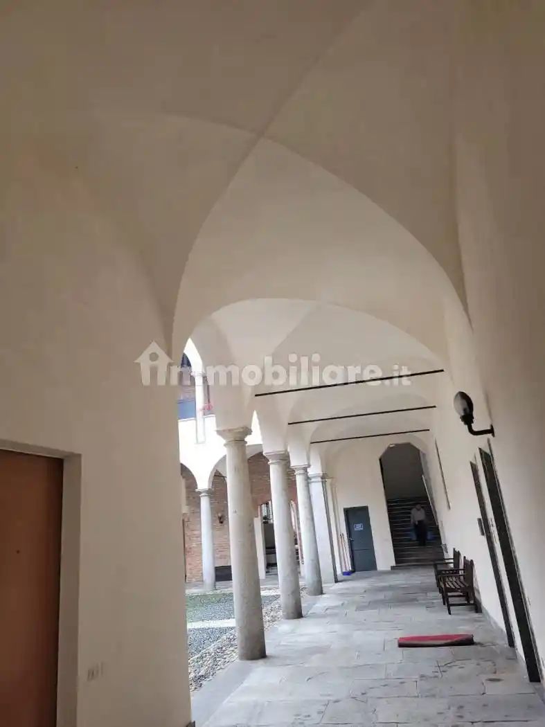 Appartamento in vendita a Pavia