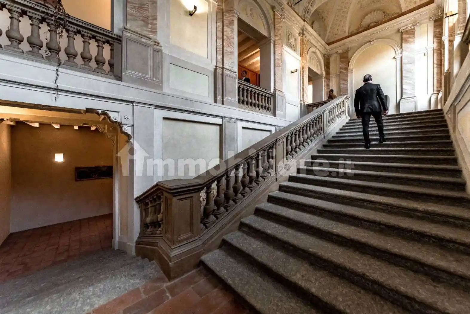 Appartamento in vendita a Monza