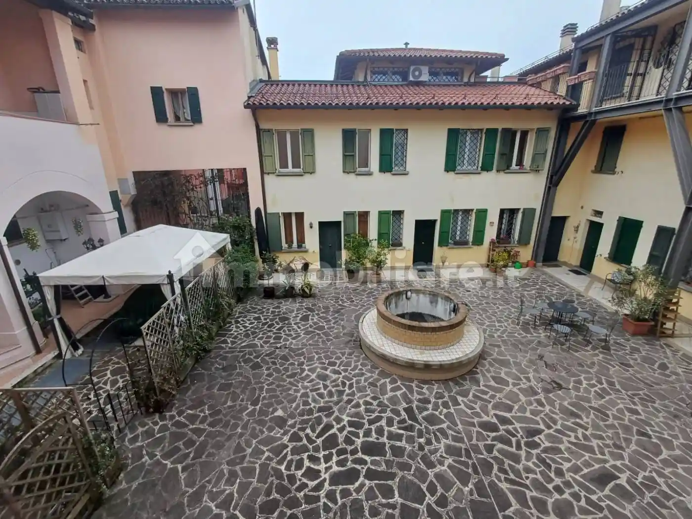 Appartamento in affitto a Bologna