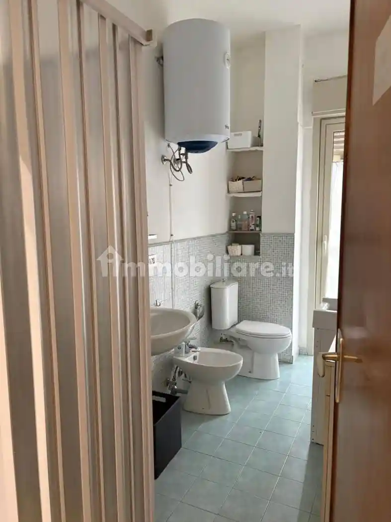 Palazzo - Edificio in affitto a Catania