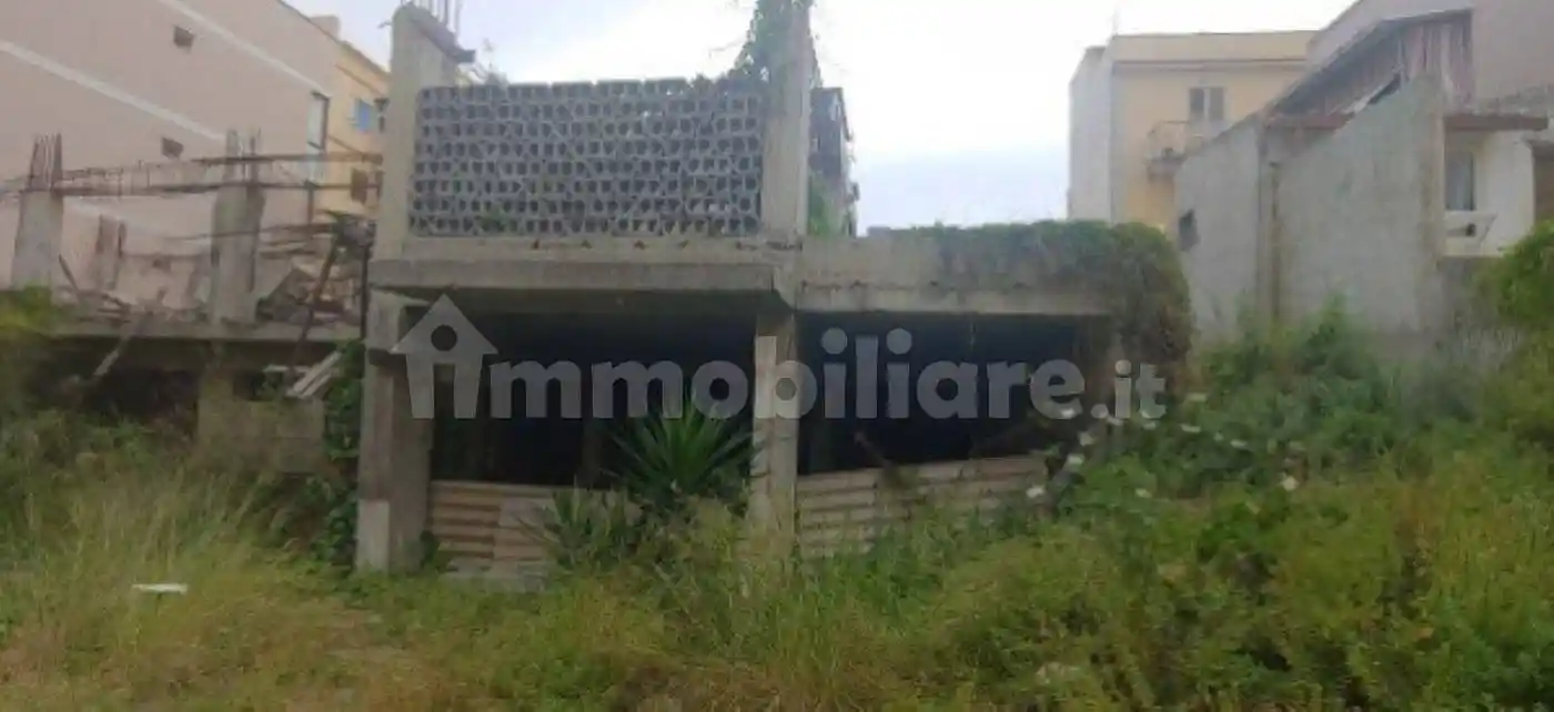 Casa indipendente in vendita a Messina