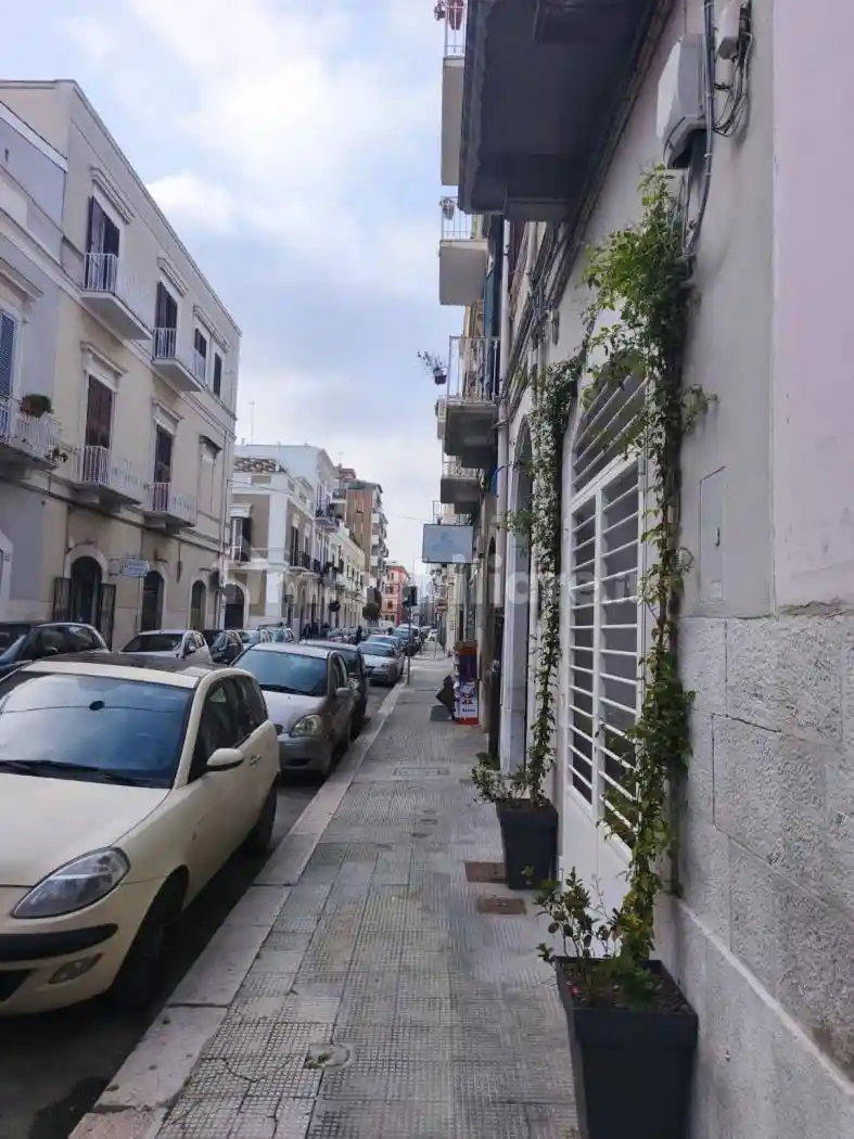 Appartamento in affitto a Trani
