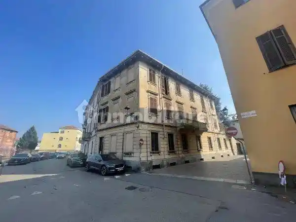 Appartamento in vendita a Vercelli