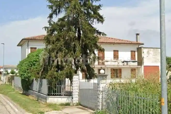 Casa indipendente in vendita a Villa Bartolomea