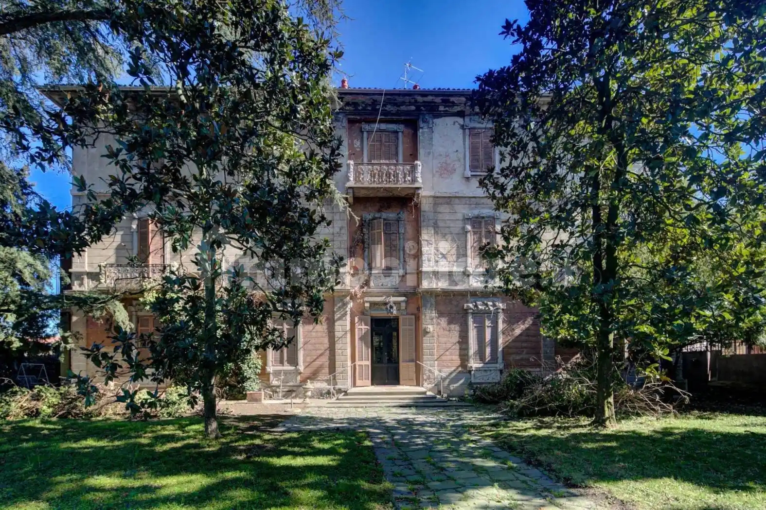 Villa in vendita a Alessandria