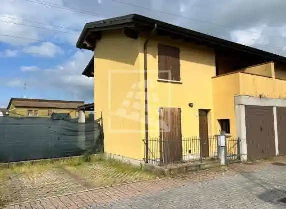 Villetta a schiera in vendita a Reggio Emilia