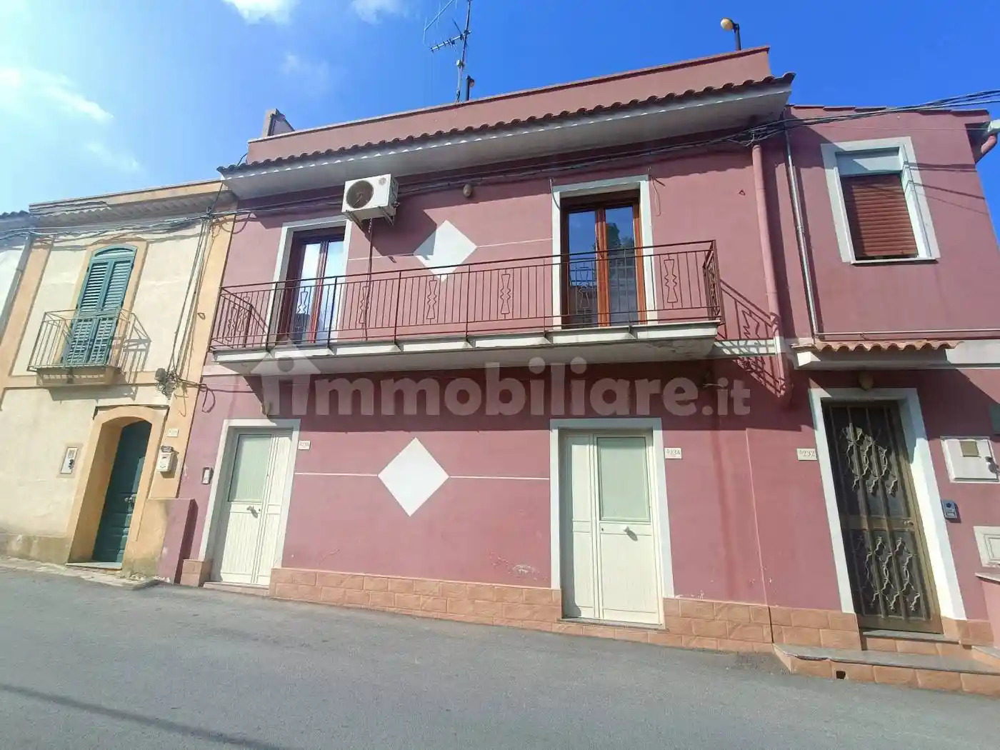 Appartamento in affitto a Saponara