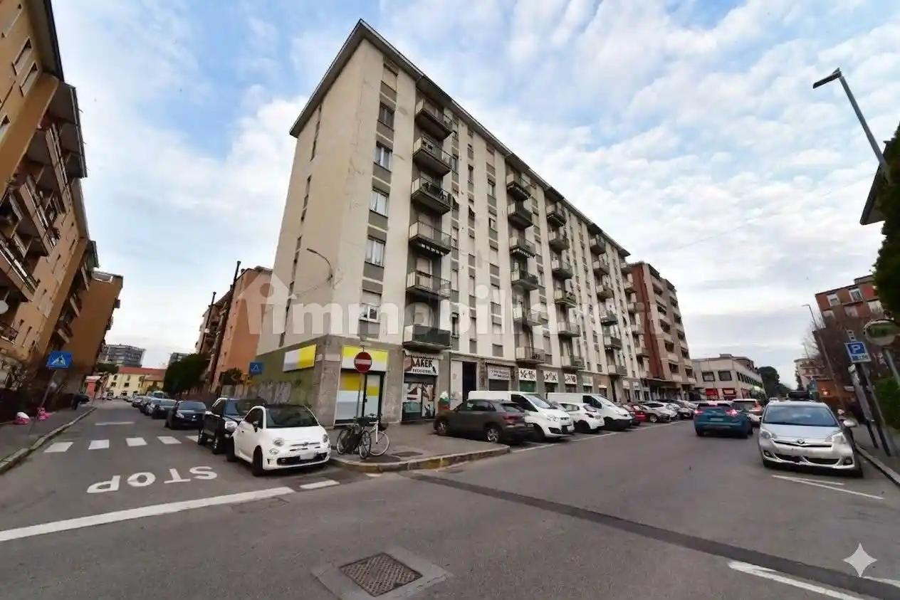 Appartamento in vendita a Monza