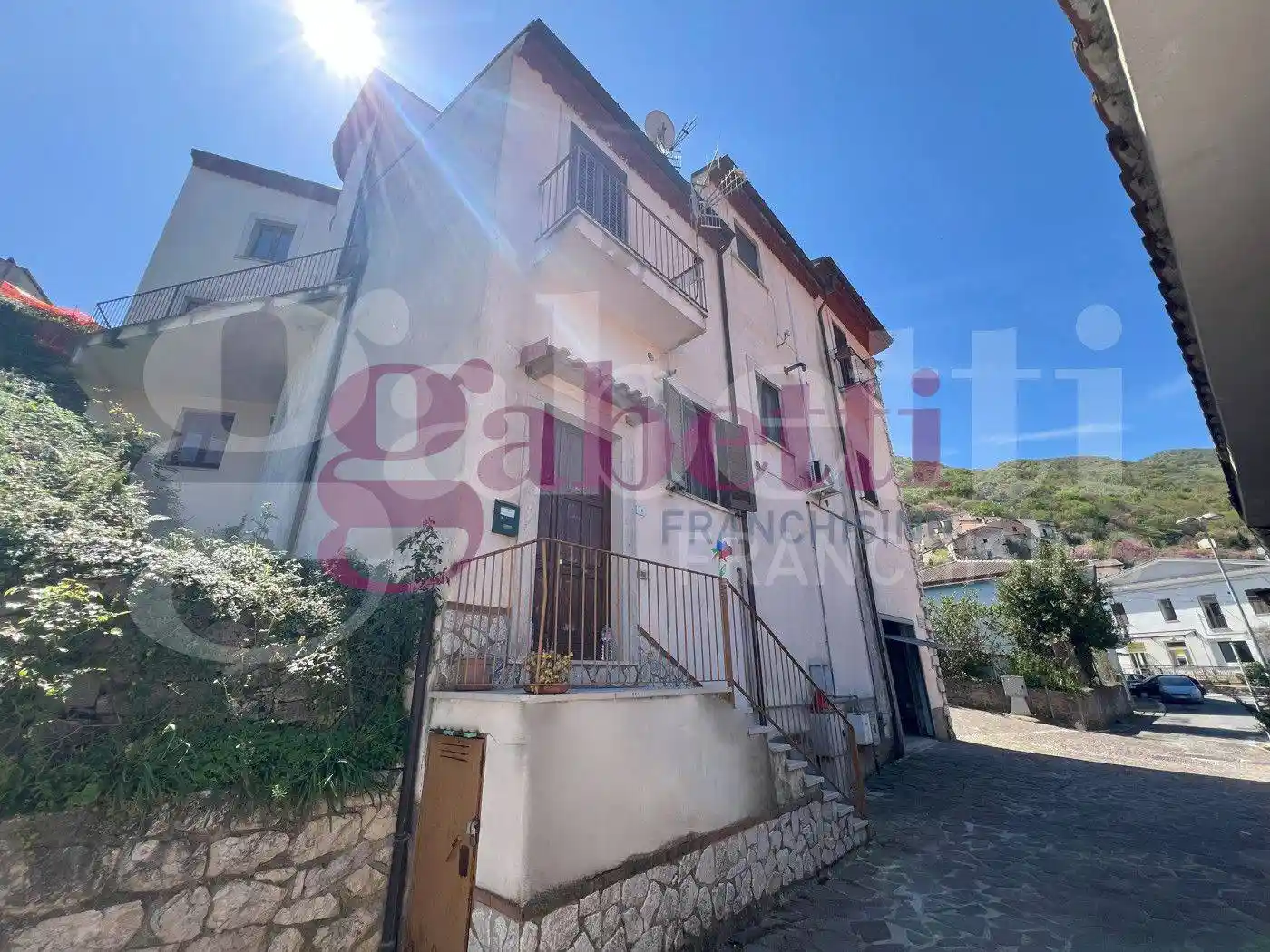 Casa indipendente in affitto a Sesto Campano