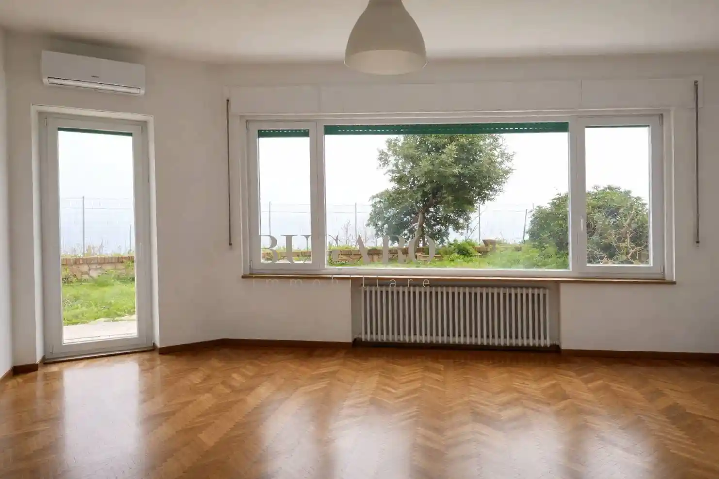 Appartamento in affitto a Ancona