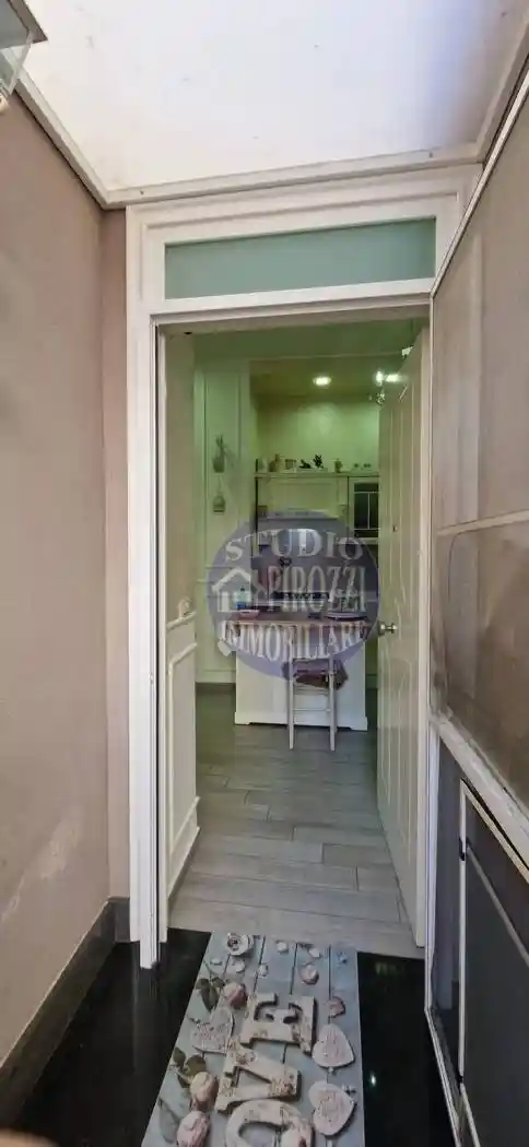 Palazzo - Edificio in vendita a Giugliano in Campania