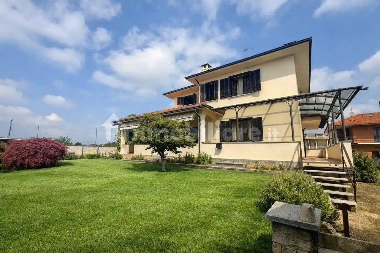 Villa in vendita a Carmagnola