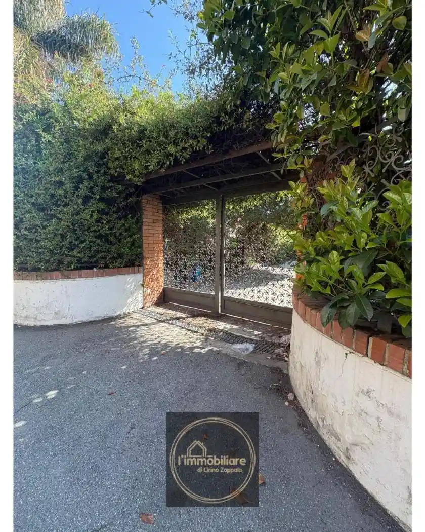 Villa in vendita a Acireale