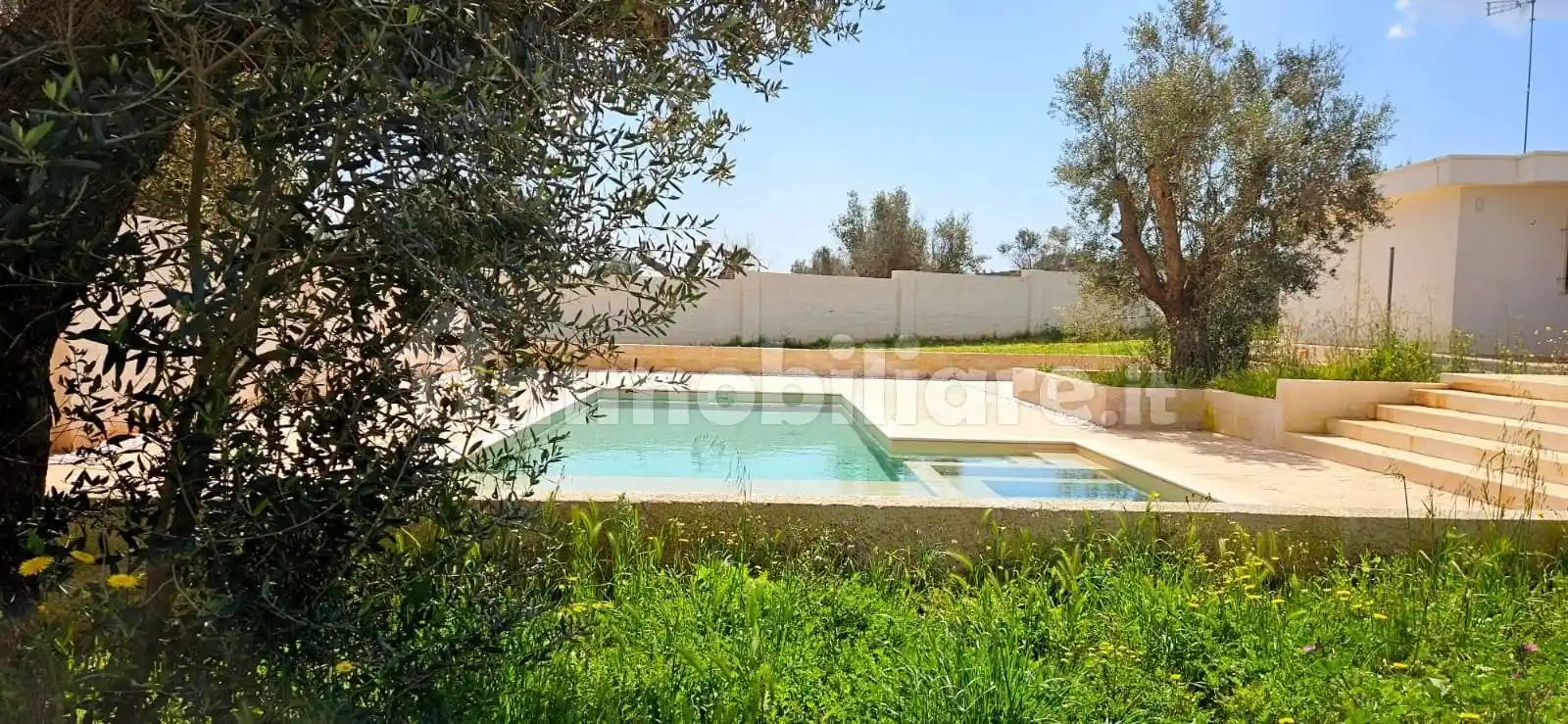 Villa in vendita a Leverano