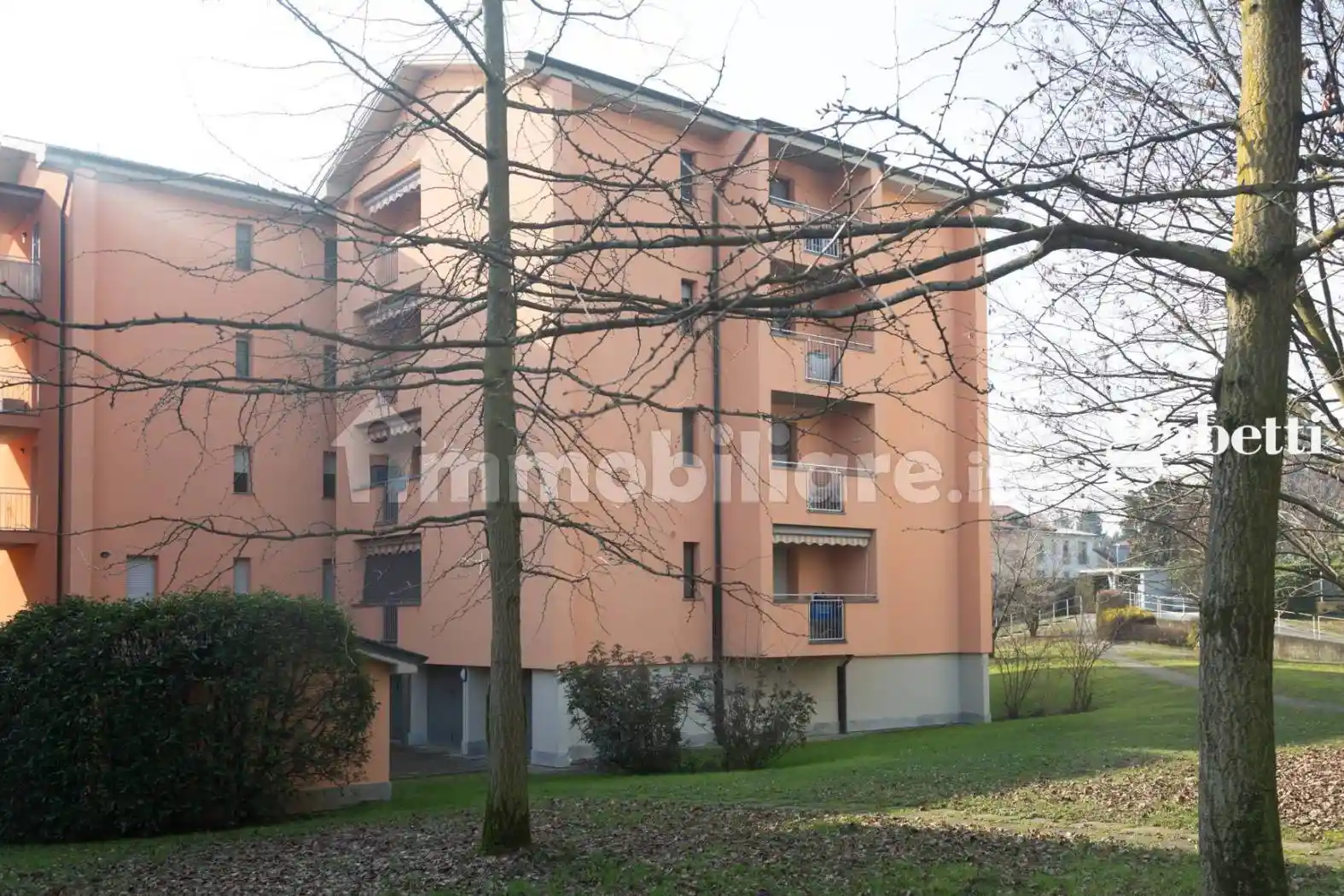 Appartamento in vendita a Bernareggio