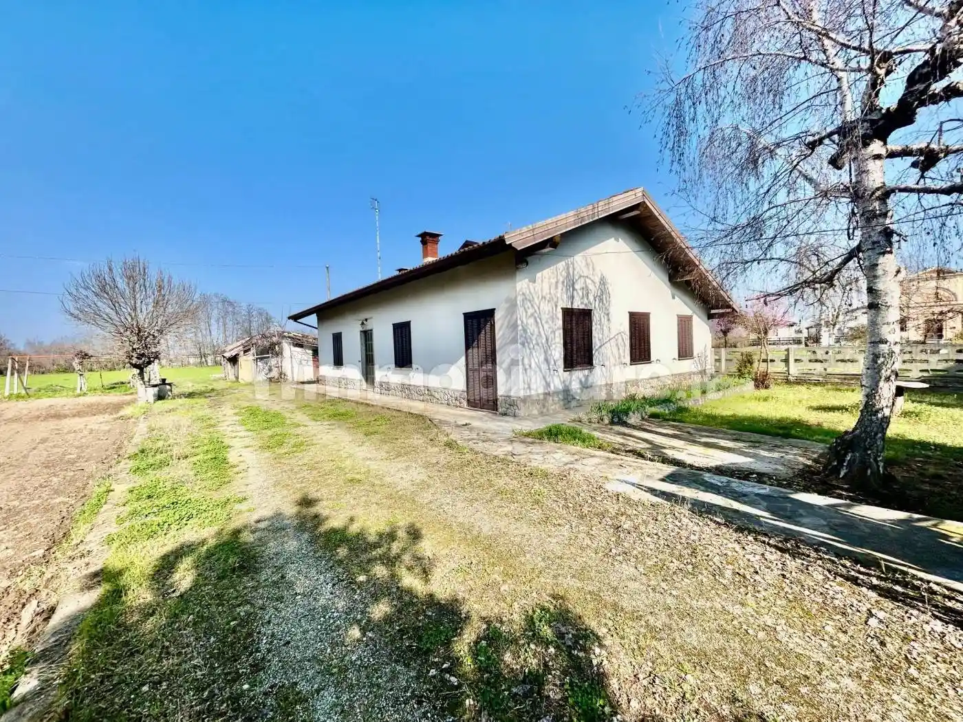 Villa in vendita a Montanera