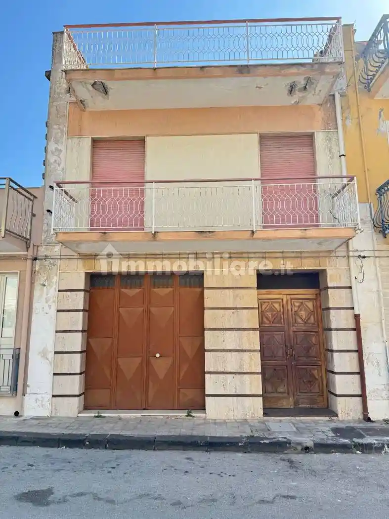 Casa indipendente in vendita a Floridia
