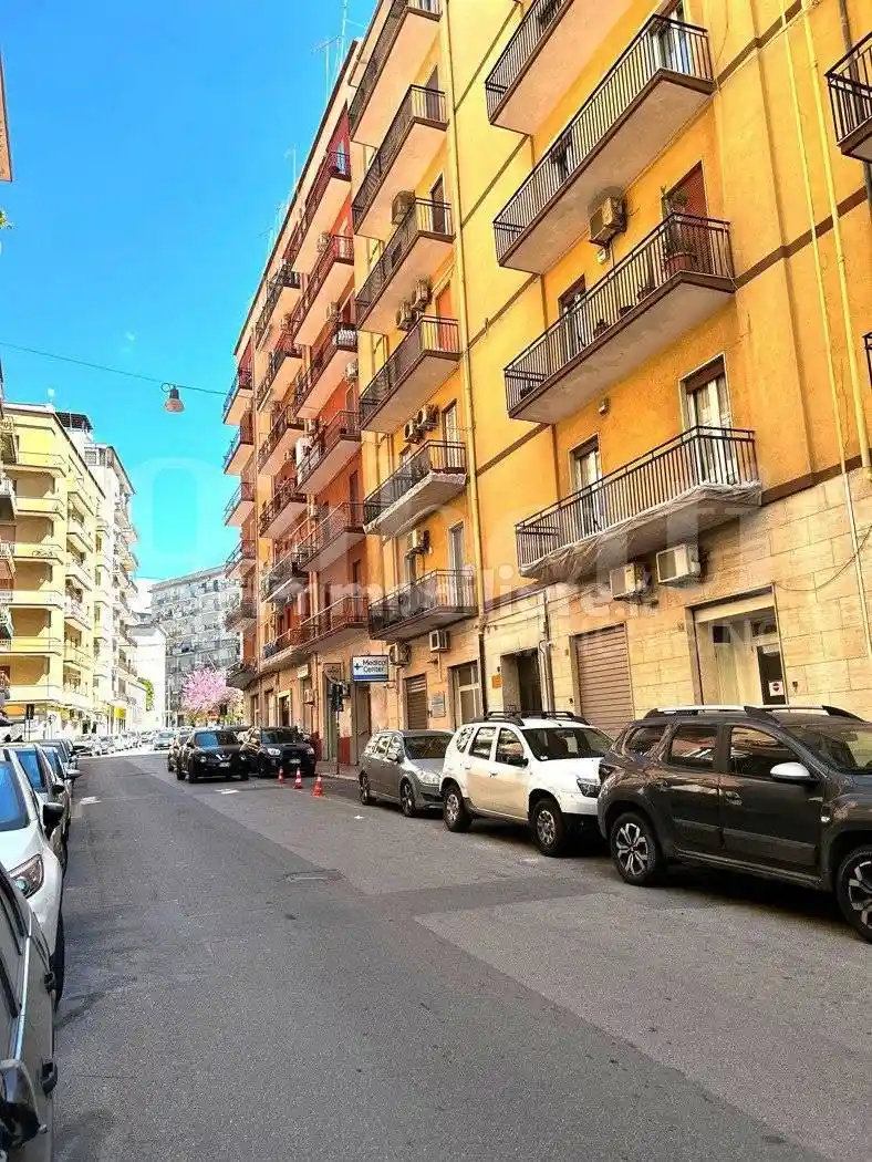 Appartamento in vendita a Taranto