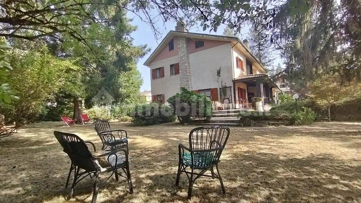 Villa in vendita a Arcinazzo Romano