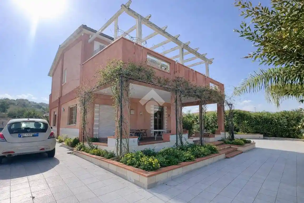 Villa in vendita a Trappeto