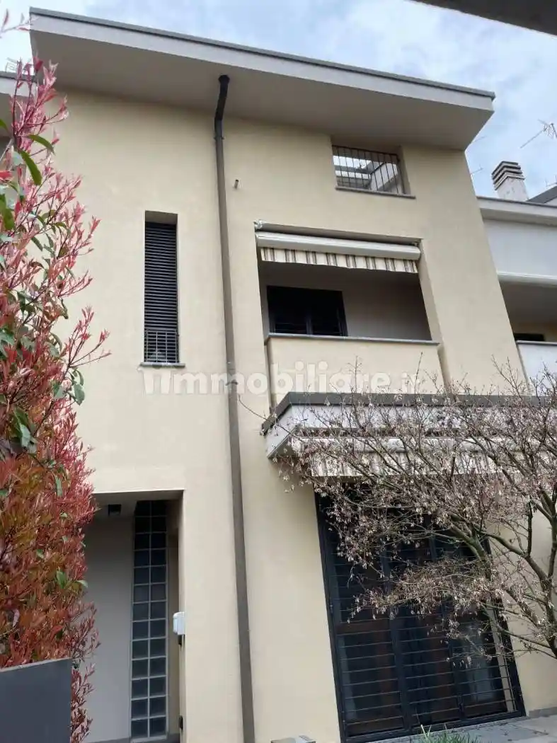 Villa in vendita a Biassono