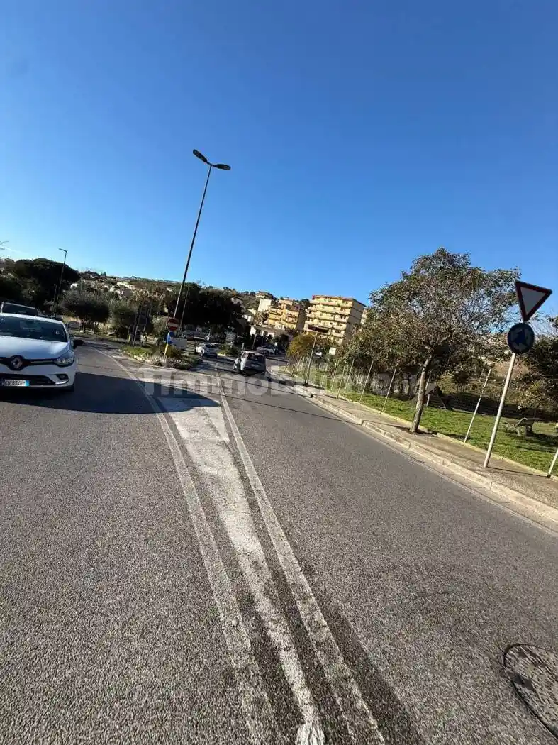 Appartamento in affitto a Napoli