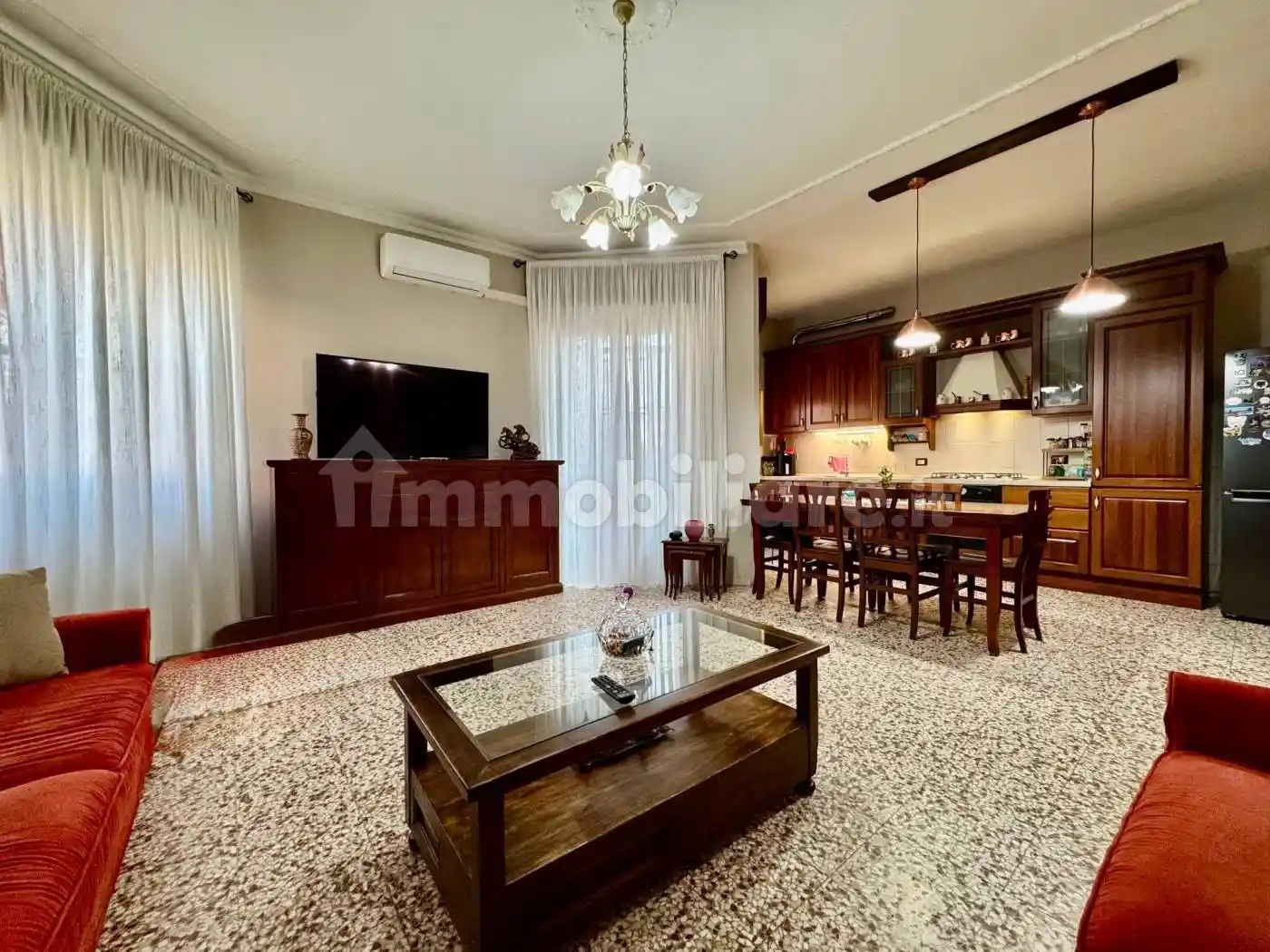 Appartamento in vendita a Vercelli