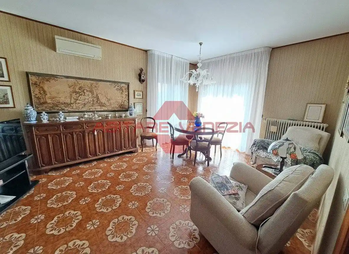 Appartamento in vendita a Venezia