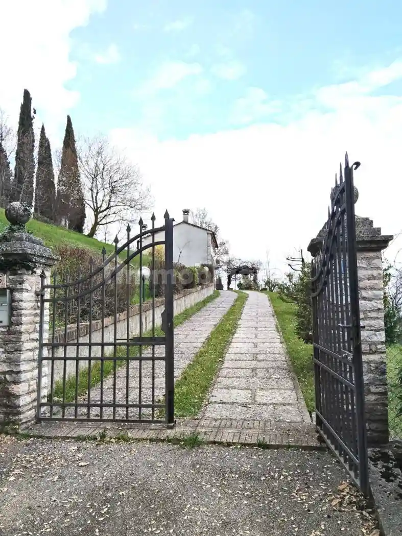 Rustico - Casale in vendita a Possagno