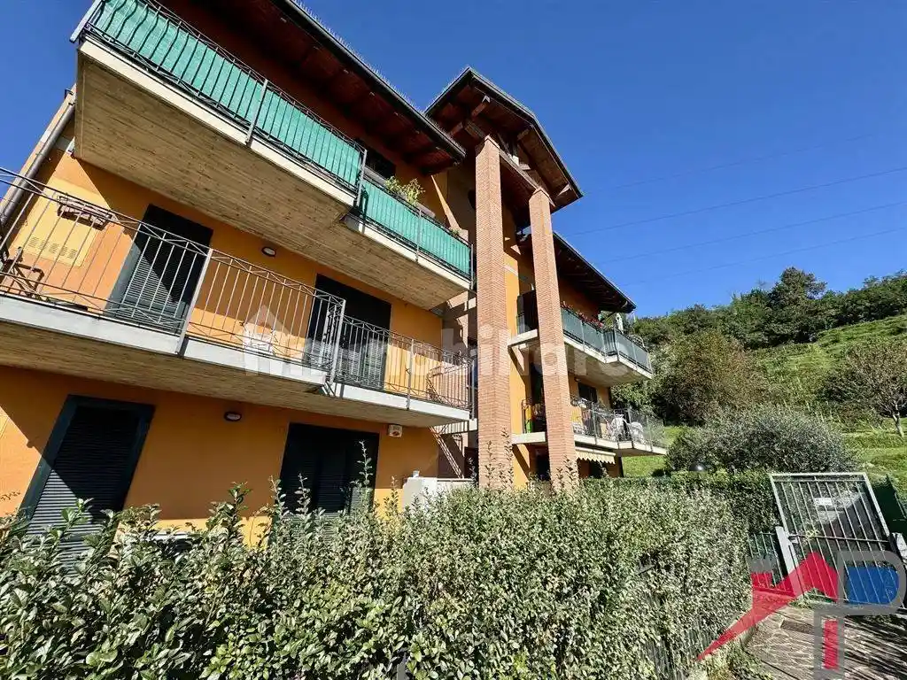 Appartamento in vendita a Pontida