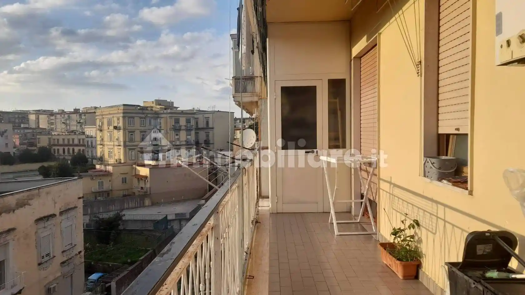 Appartamento in vendita a Napoli