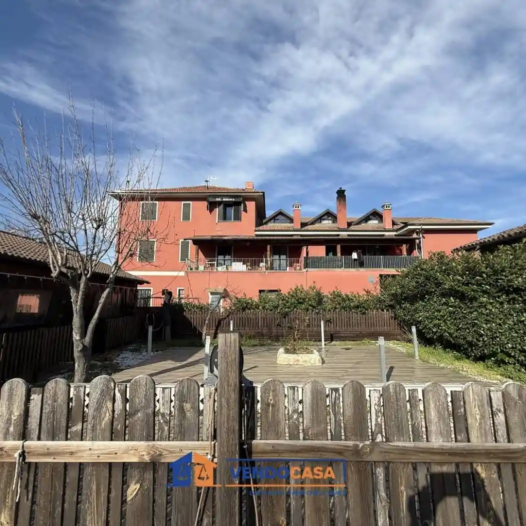 Palazzo - Edificio in vendita a Bra