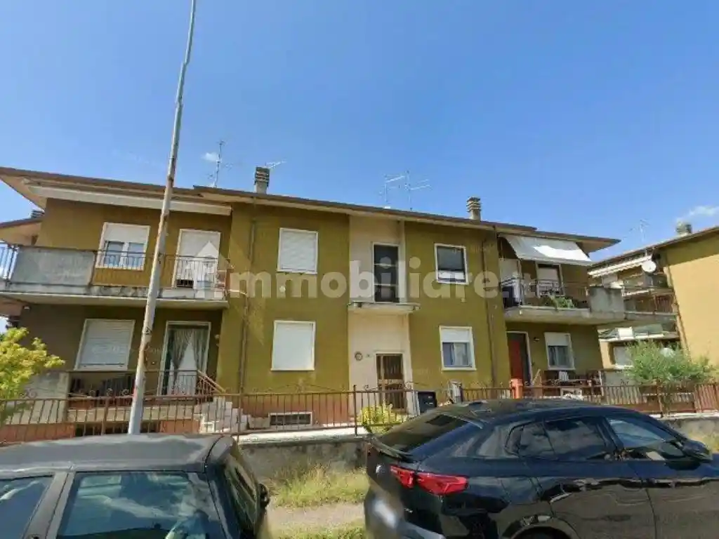 Appartamento in vendita a Villafranca di Verona