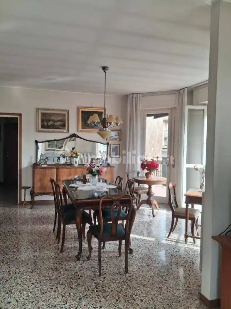 Appartamento in vendita a Calolziocorte