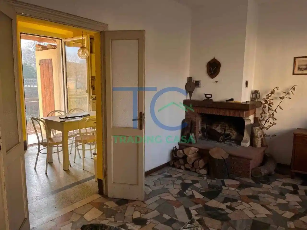 Villa in vendita a Piozzano