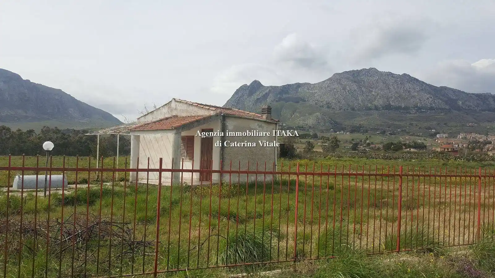 Appartamento in vendita a Piana degli Albanesi