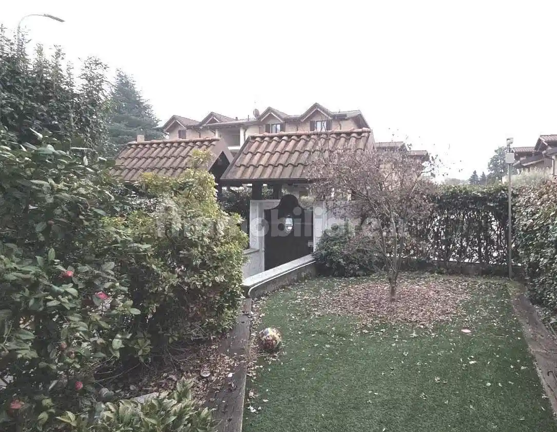 Villetta a schiera in vendita a Cermenate