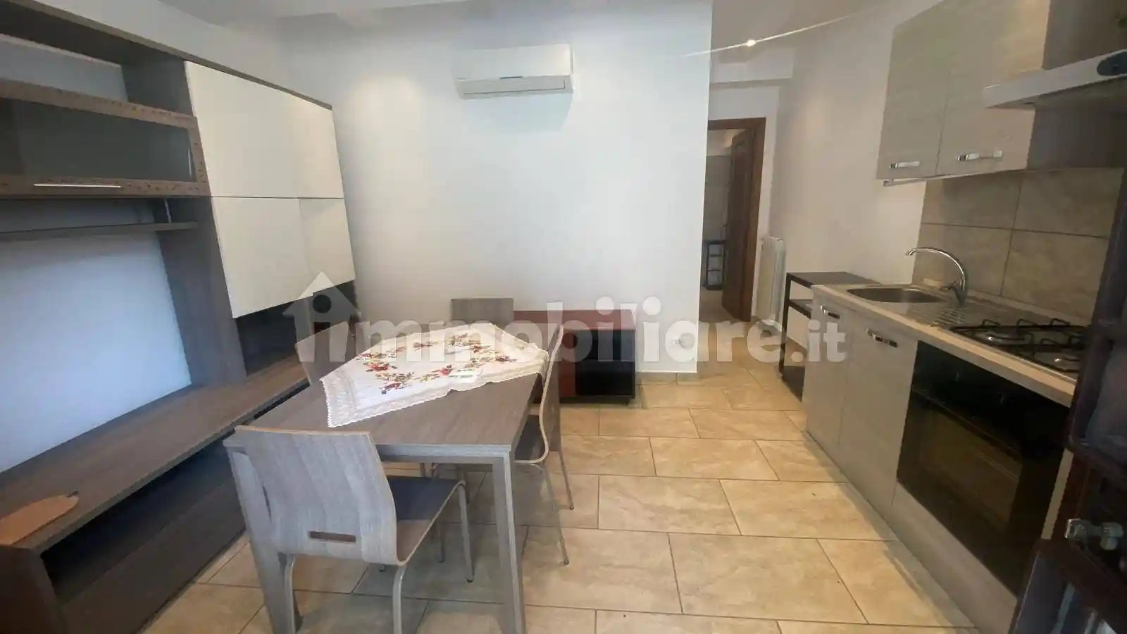 Appartamento in affitto a Fara in Sabina