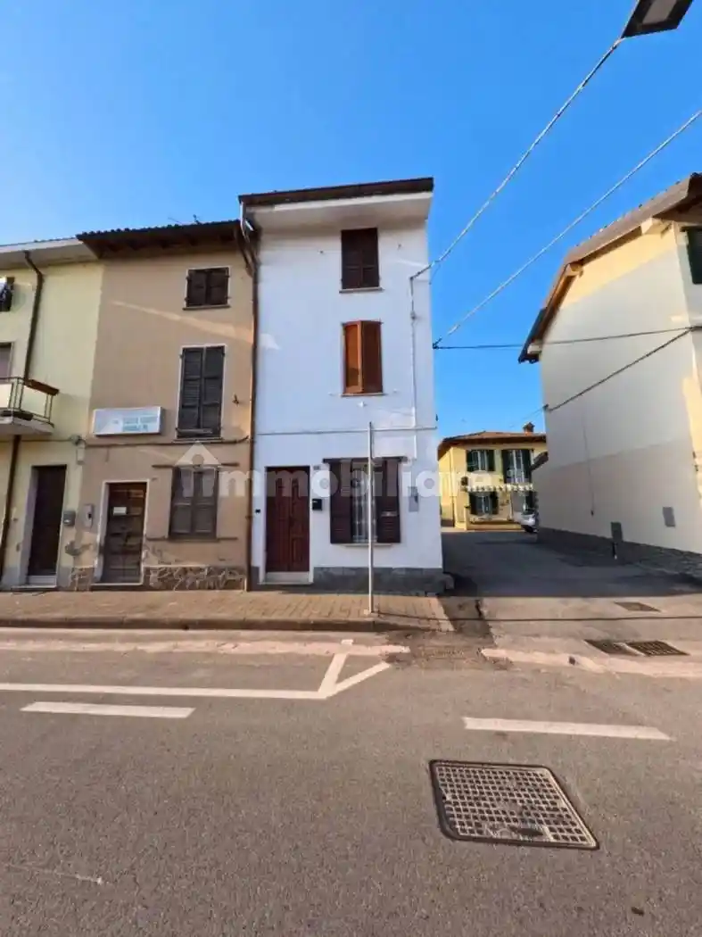 Villa in vendita a Chignolo Po